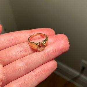 Vintage 10 karat Gold Ring Pink Pretty